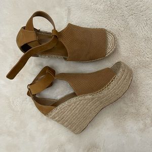 Marc Fisher - Espadrille wedge